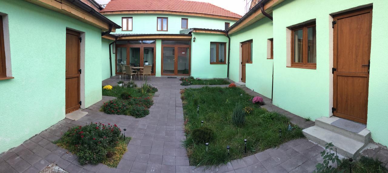 Casa Aurelia Bed and Breakfast Sibiu Exteriör bild